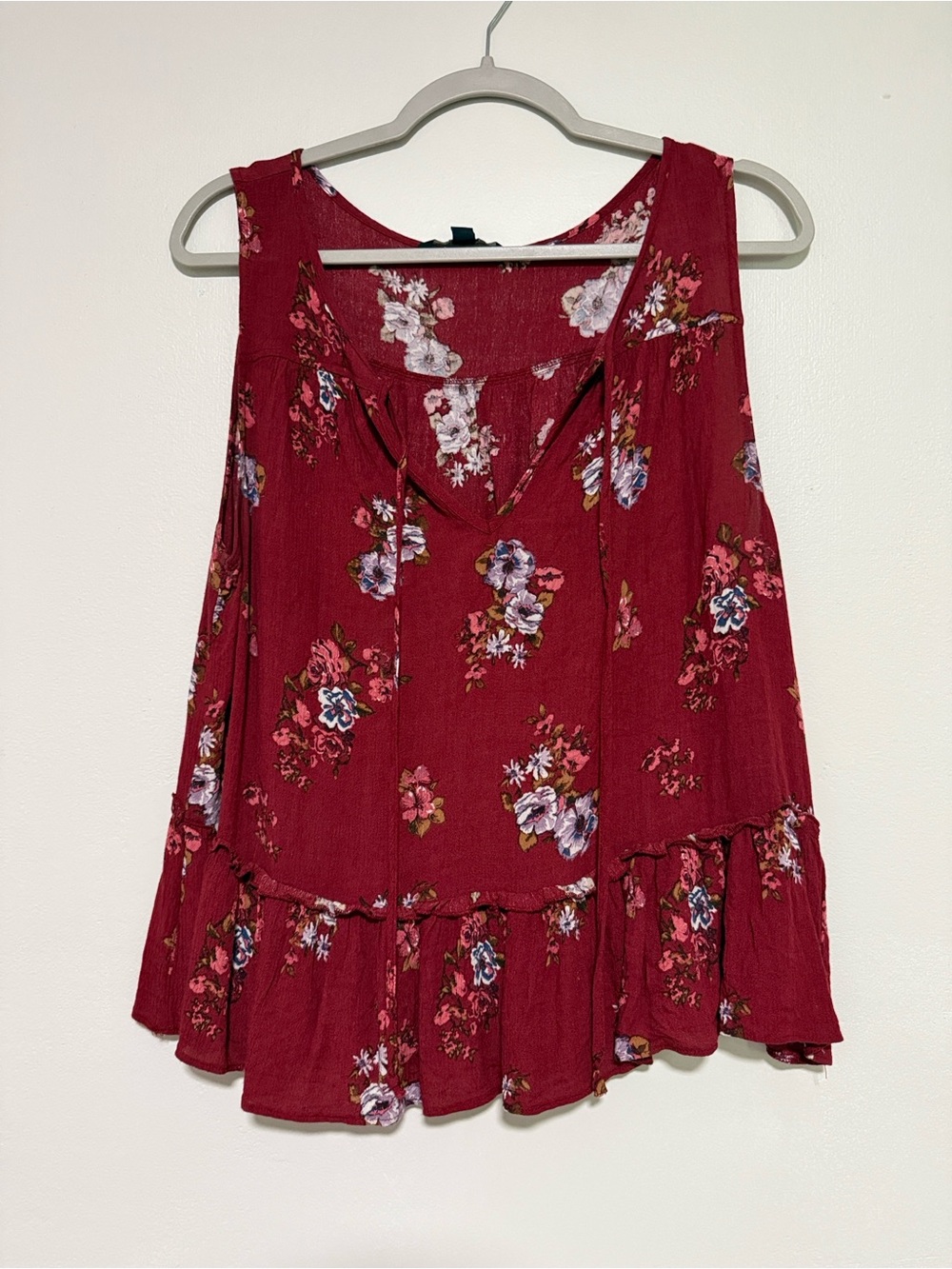 American Eagle Outfitters Maroon Flowy Floral Tank Top